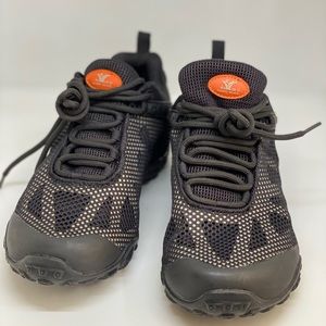 XIANG GUAN💥NWOT💥Low Top Mens Hiking Shoes Sz 5.5